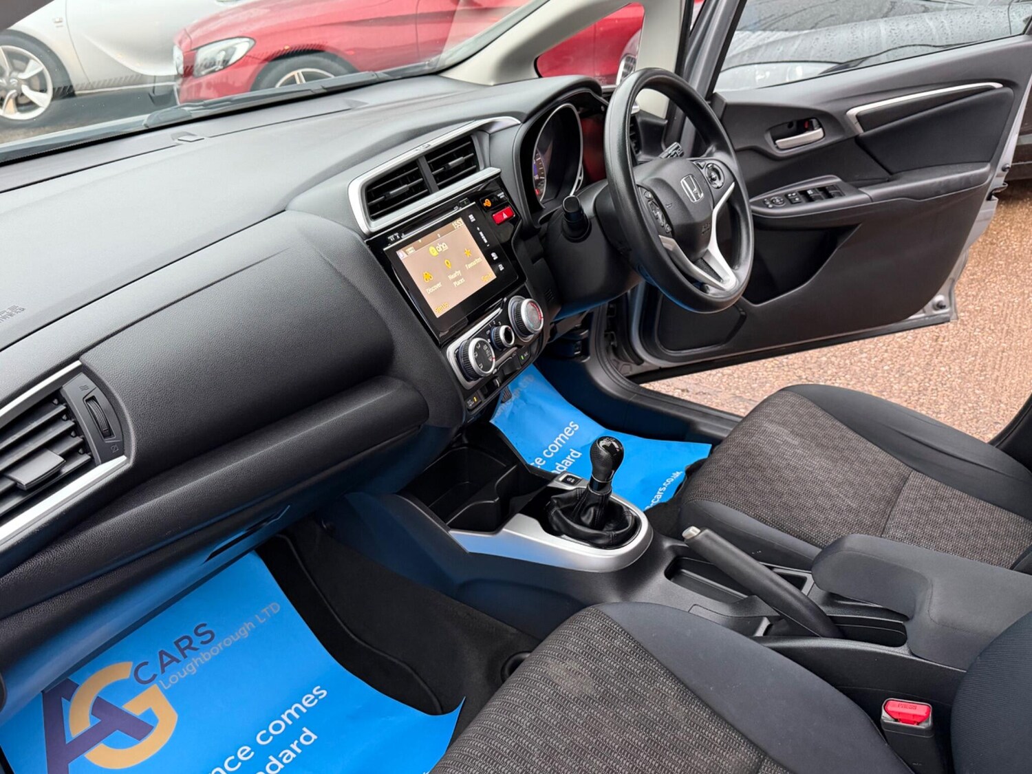 Used Honda Jazz 2017 for sale - 77479336: Photo 40