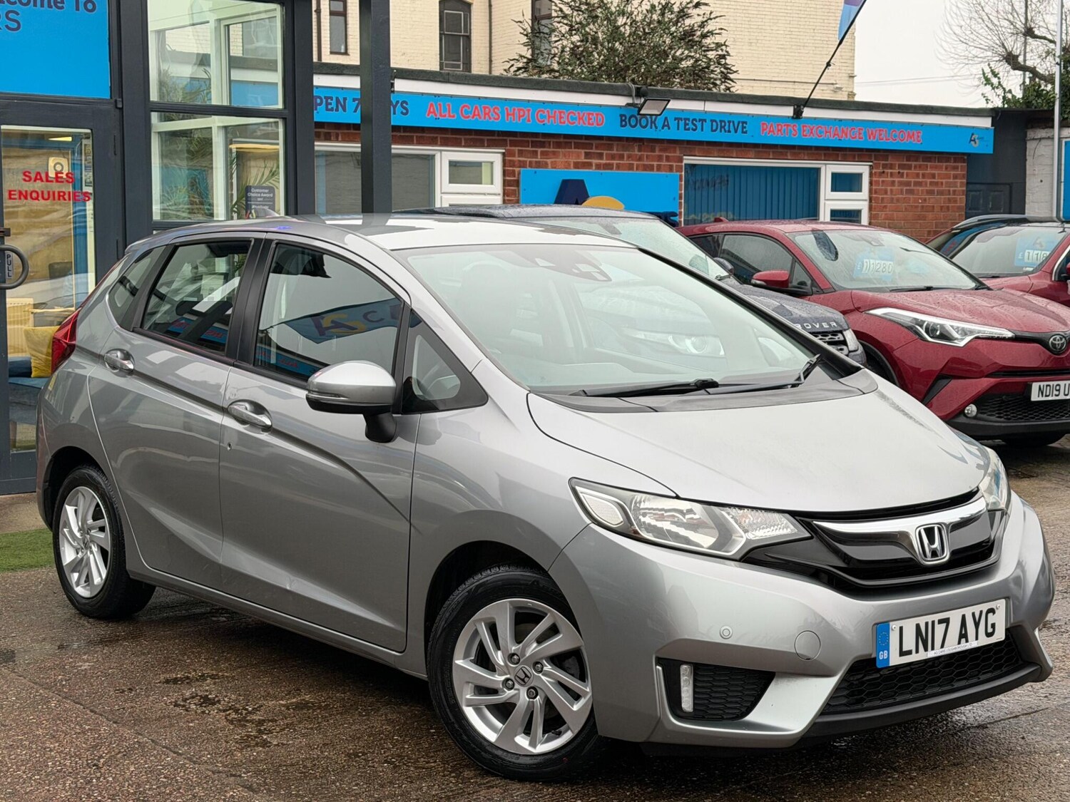 Used Honda Jazz 2017 for sale - 77479336: Photo 67