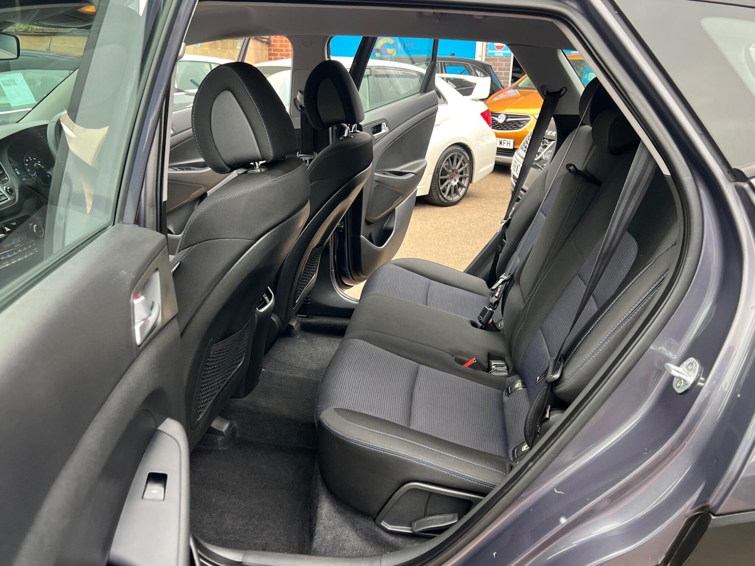 Used Hyundai TUCSON 2016 for sale - 76634299: Photo 5