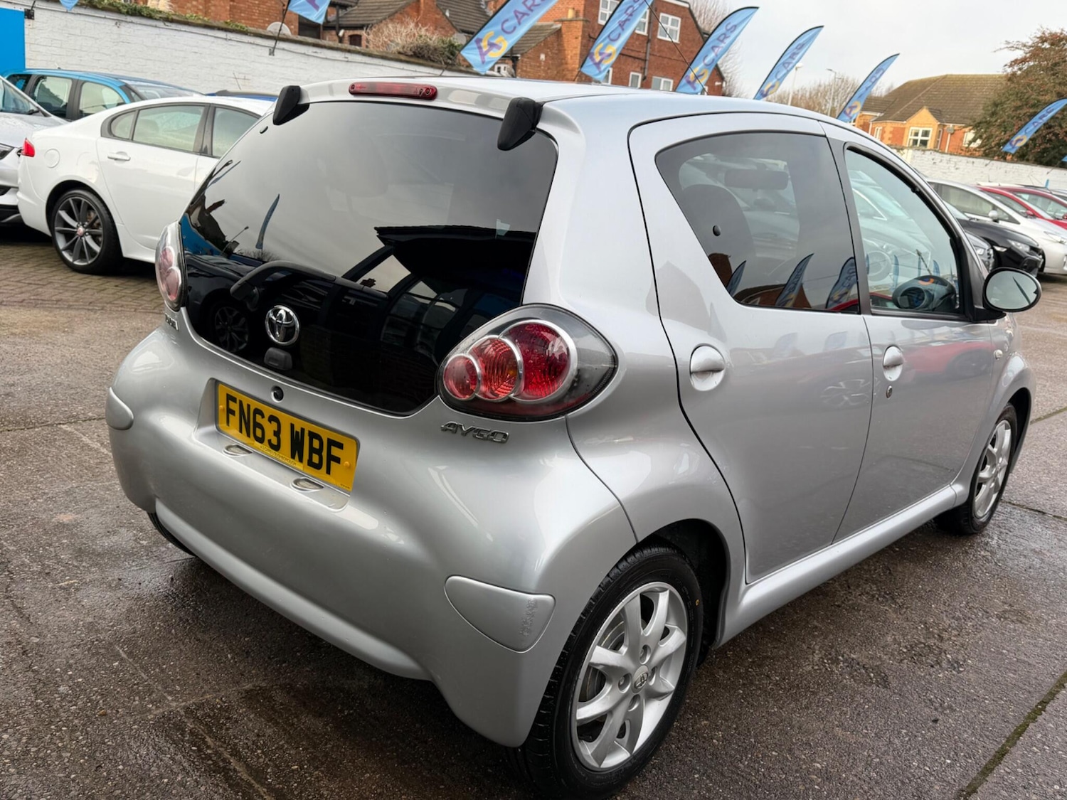 Used Toyota AYGO 2013 for sale - 77108837: Photo 10