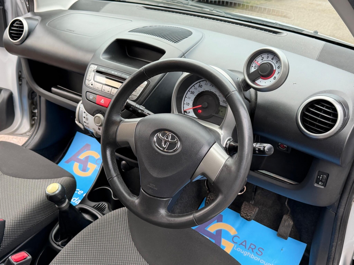 Used Toyota AYGO 2013 for sale - 77108837: Photo 3