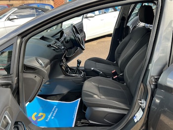 Used Ford Fiesta 2016 for sale - 75838309: Photo