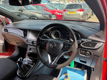 Used Vauxhall Astra 2017 for sale - 79225201: Photo