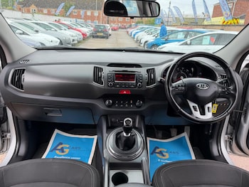 Used Kia Sportage 2010 for sale - 78833900: Photo