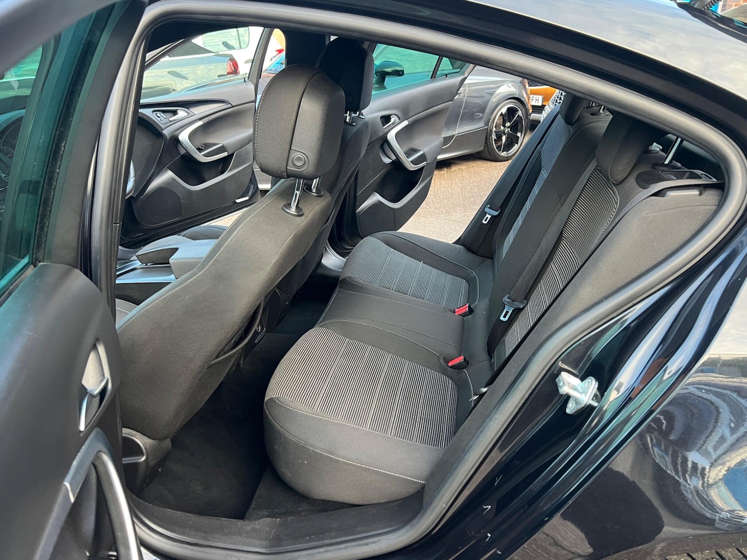 Used Vauxhall Insignia 2016 for sale - 76458020: Photo 5