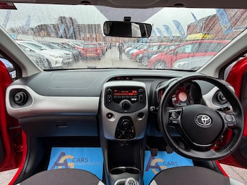 Used Toyota AYGO 2015 for sale - 77537608: Photo