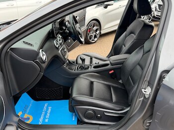 Used Mercedes-Benz A-Class 2017 for sale - 77637652: Photo