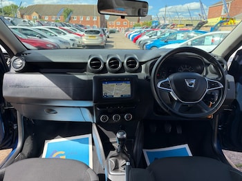 Used Dacia Duster 2019 for sale - 78923414: Photo
