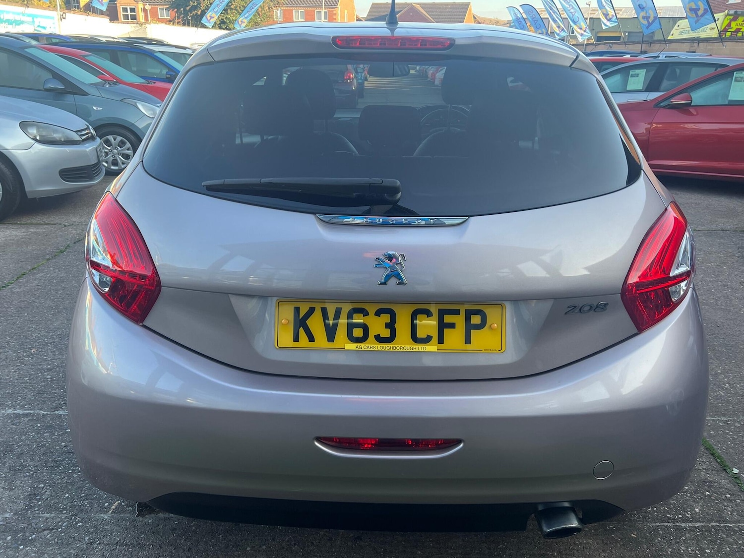 Used Peugeot 208 2013 for sale - 76073089: Photo 17