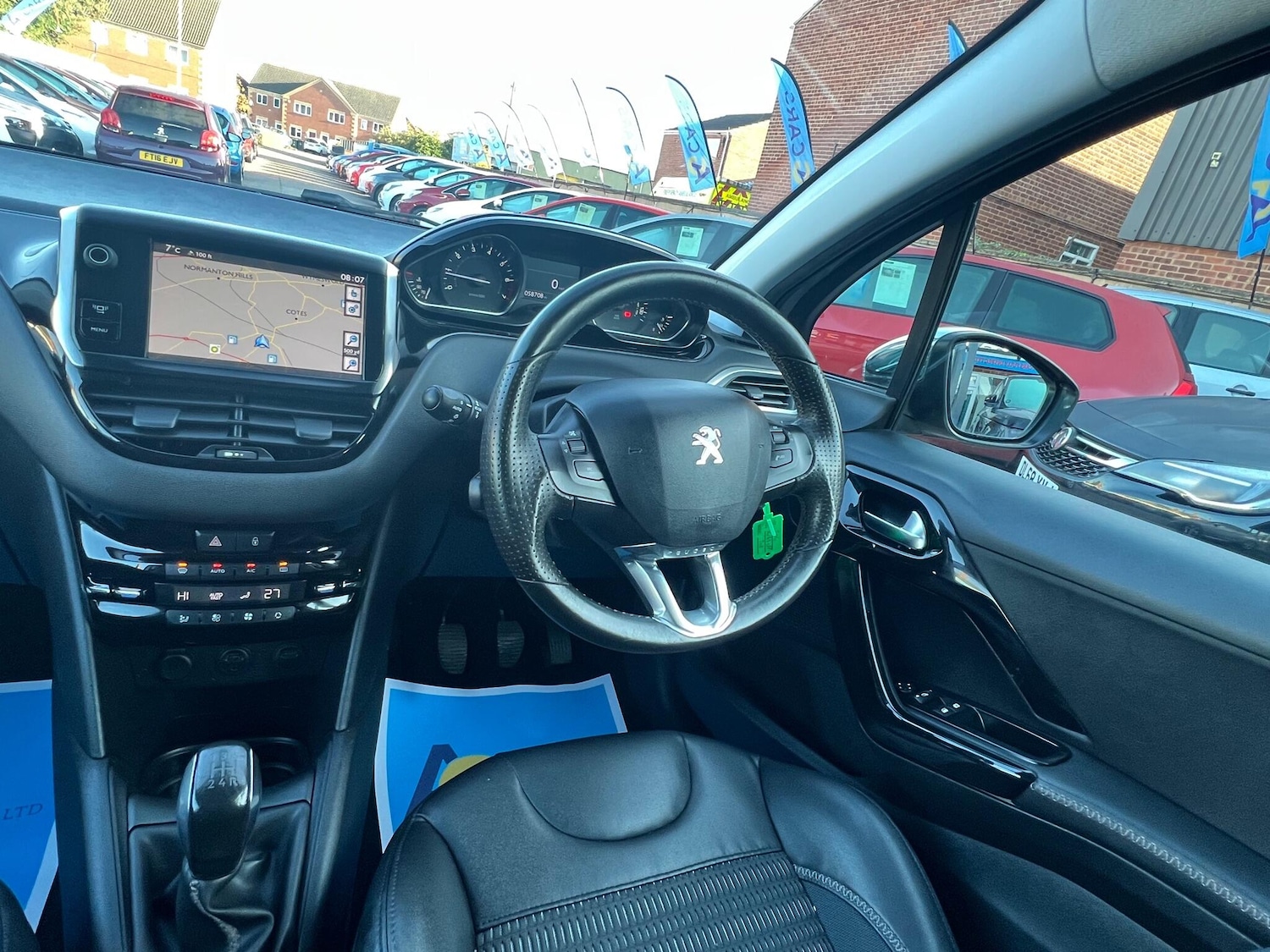 Used Peugeot 208 2013 for sale - 76073089: Photo 24