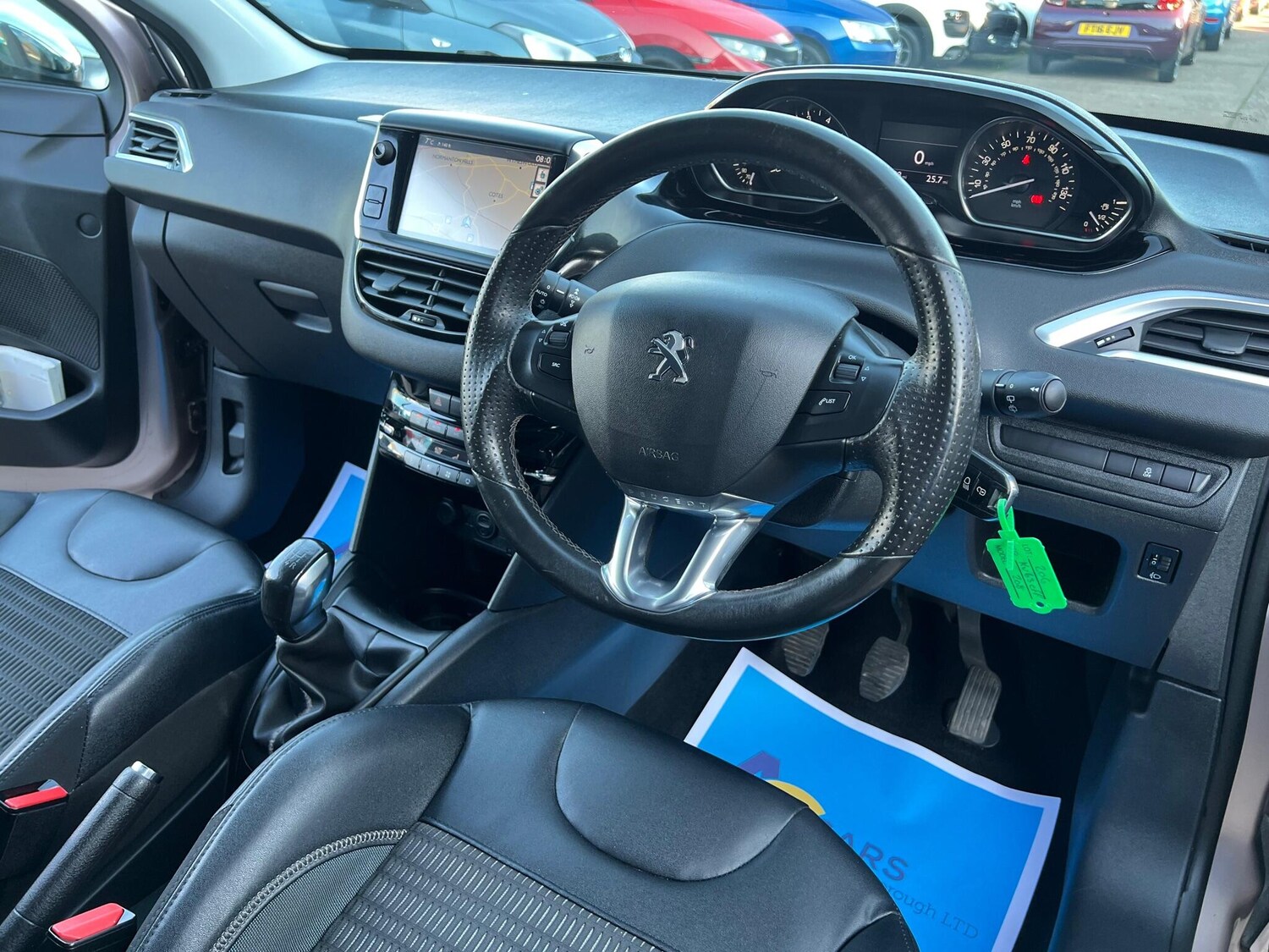 Used Peugeot 208 2013 for sale - 76073089: Photo 32