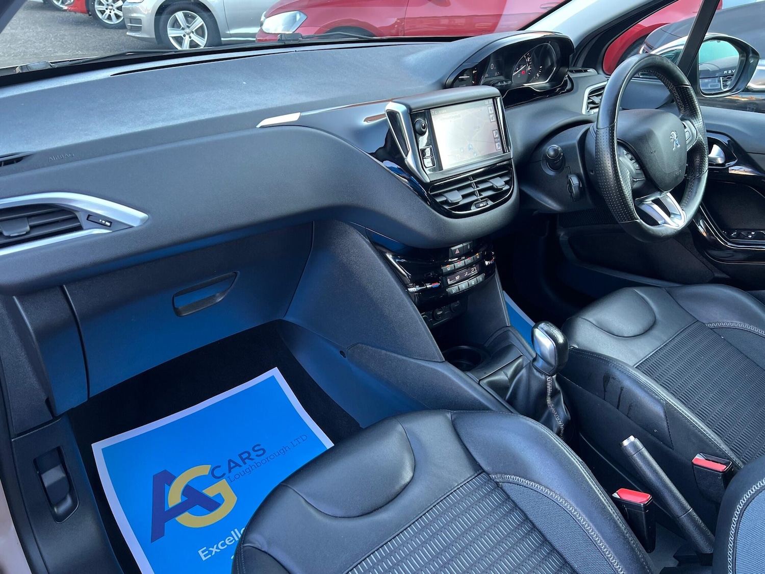Used Peugeot 208 2013 for sale - 76073089: Photo 33