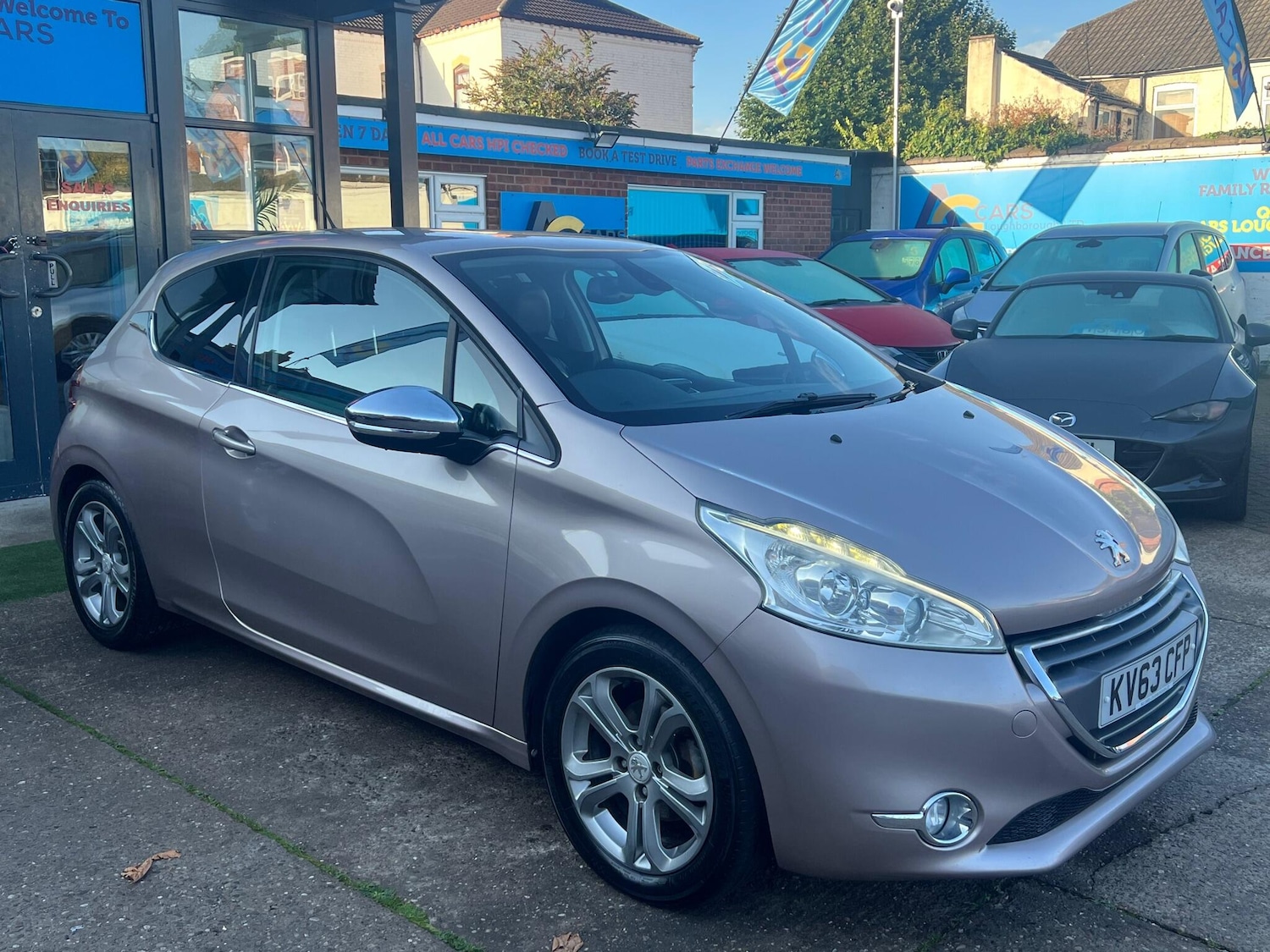 Used Peugeot 208 2013 for sale - 76073089: Photo 47