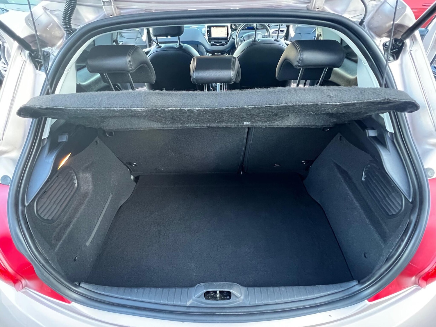 Used Peugeot 208 2013 for sale - 76073089: Photo 54