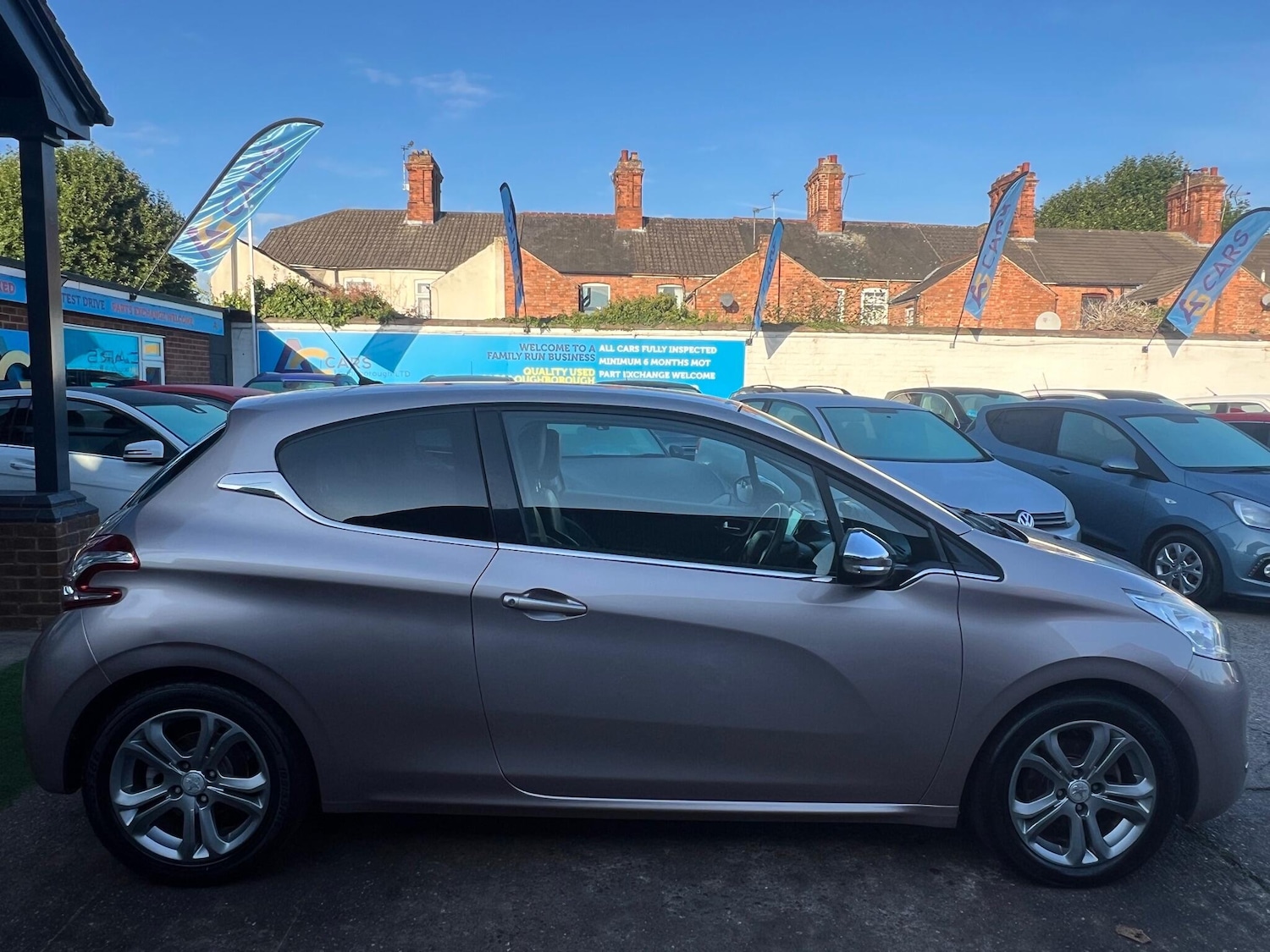 Used Peugeot 208 2013 for sale - 76073089: Photo 7