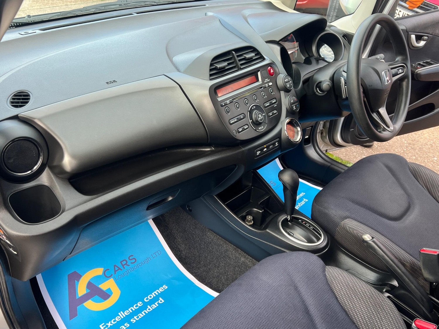 Vehicle 33
