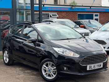 Used Ford Fiesta 2015 for sale - 79248032: Photo