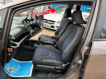 Used Honda Jazz 2015 for sale - 79497130: Photo