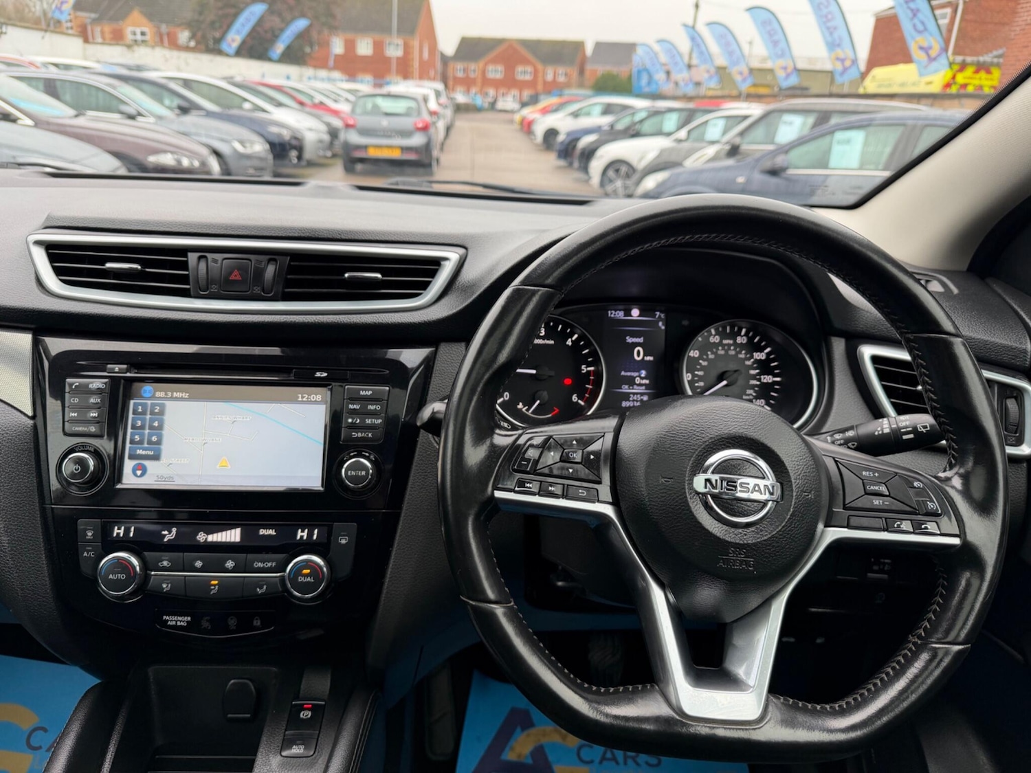 Used Nissan Qashqai for sale - 77215424: Photo 25