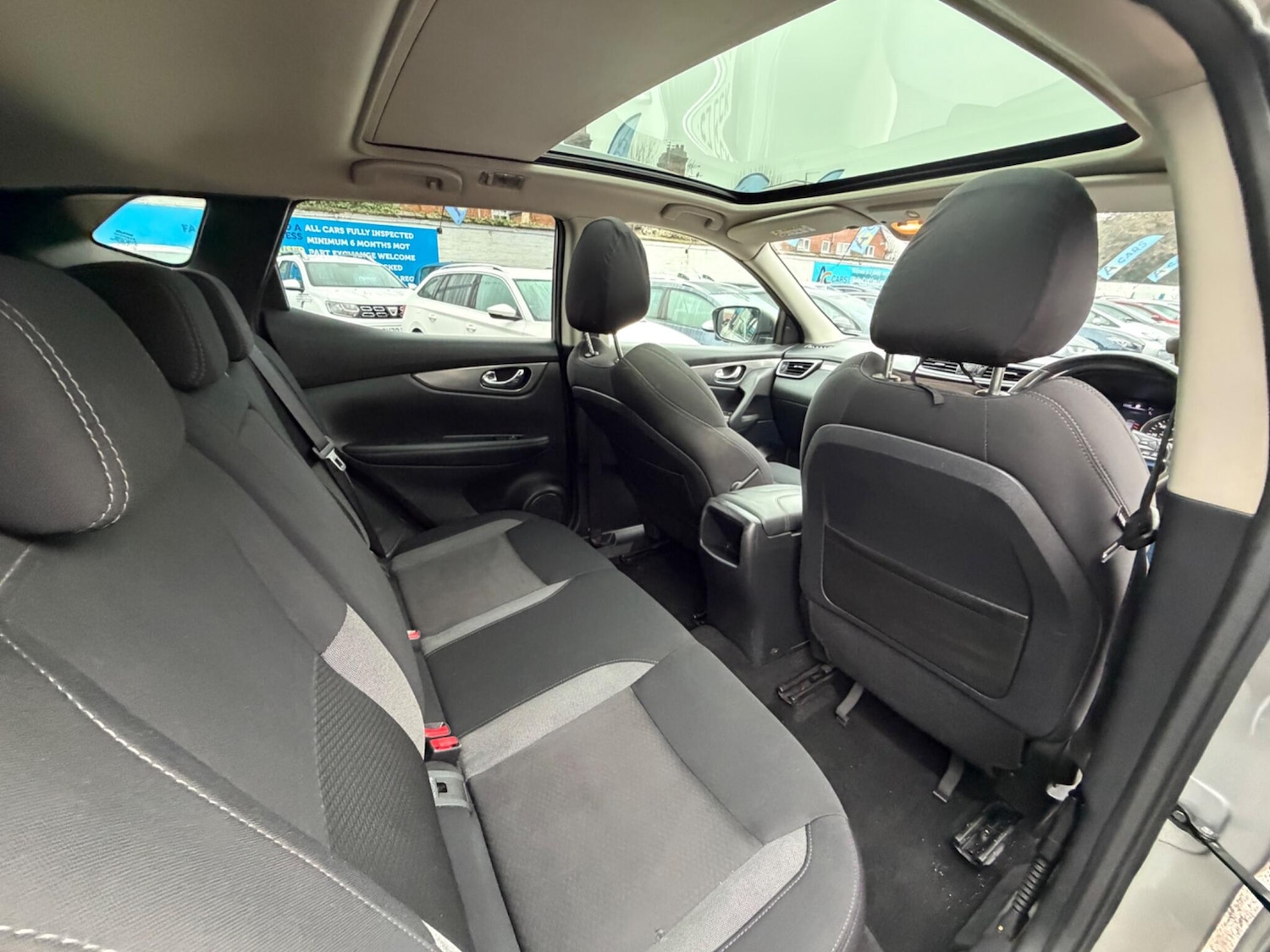 Used Nissan Qashqai for sale - 77215424: Photo 32