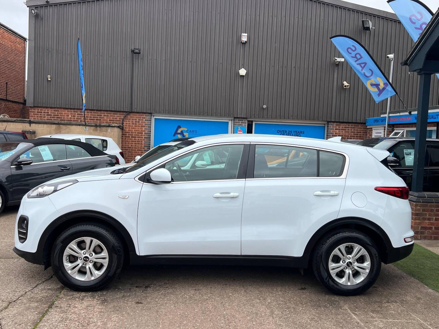 Used Kia Sportage 2016 for sale - 76269993: Photo 41