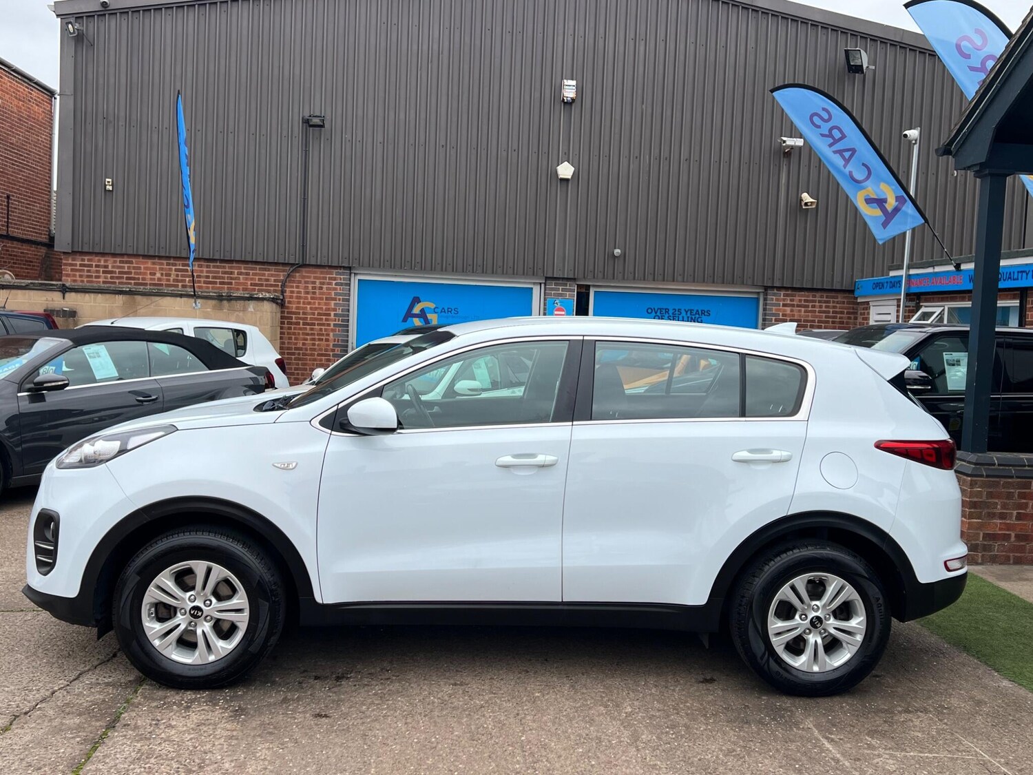 Used Kia Sportage 2016 for sale - 76269993: Photo 9