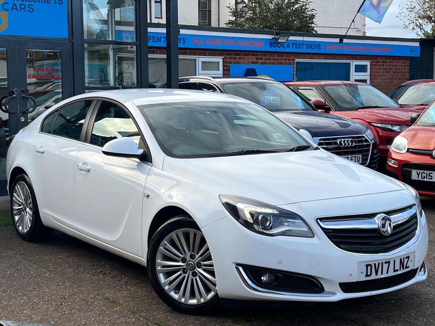 Used Vauxhall Insignia 2017 for sale - 77067318: Photo 13