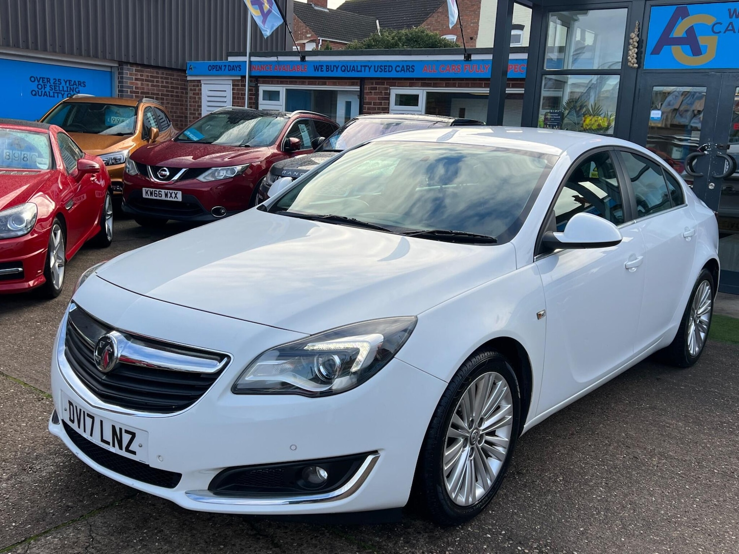 Used Vauxhall Insignia 2017 for sale - 77067318: Photo 14