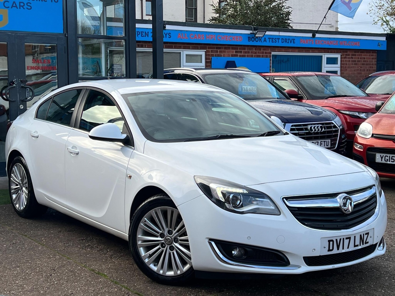 Used Vauxhall Insignia 2017 for sale - 77067318: Photo 18