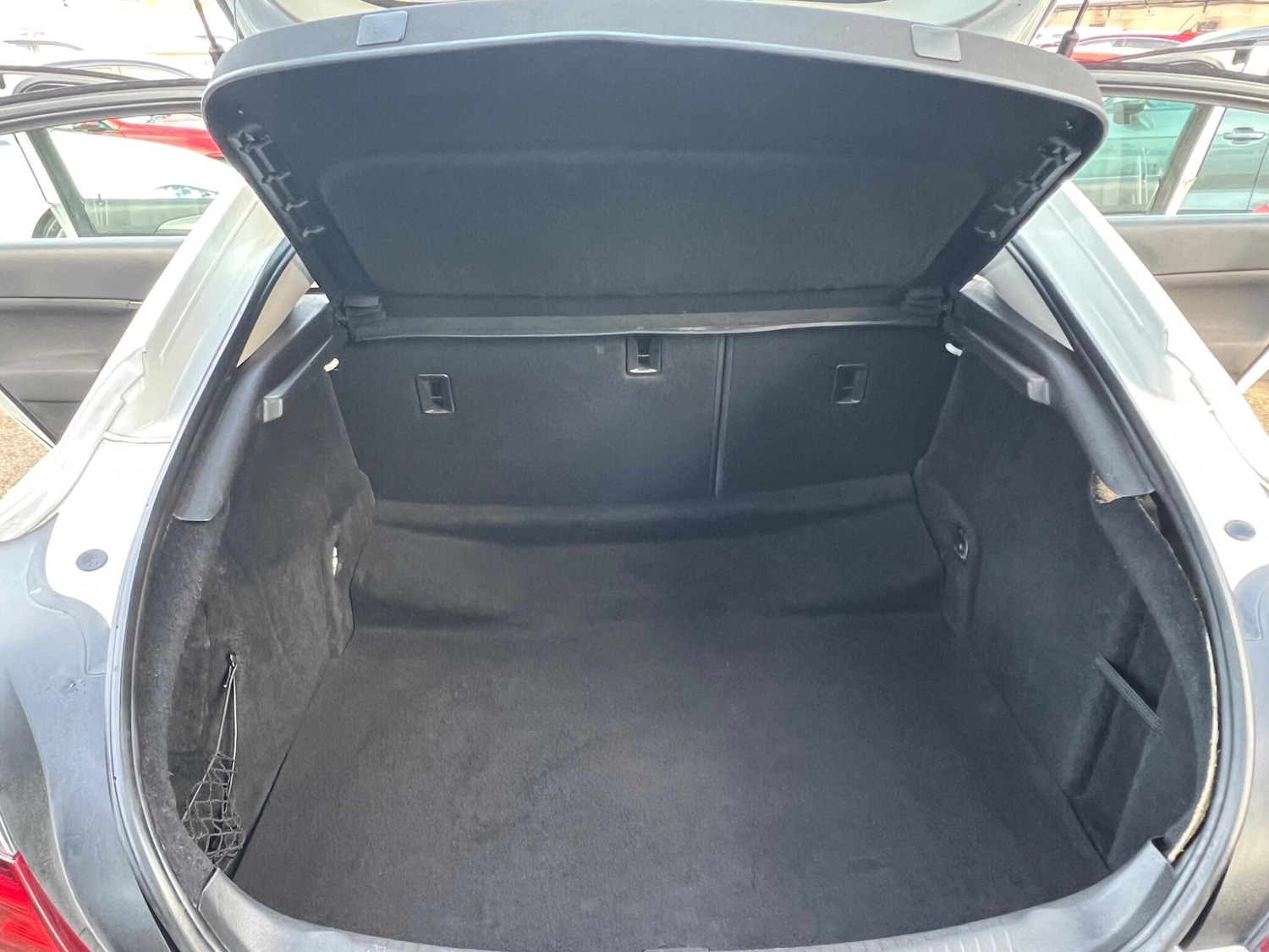 Used Vauxhall Insignia 2017 for sale - 77067318: Photo 57