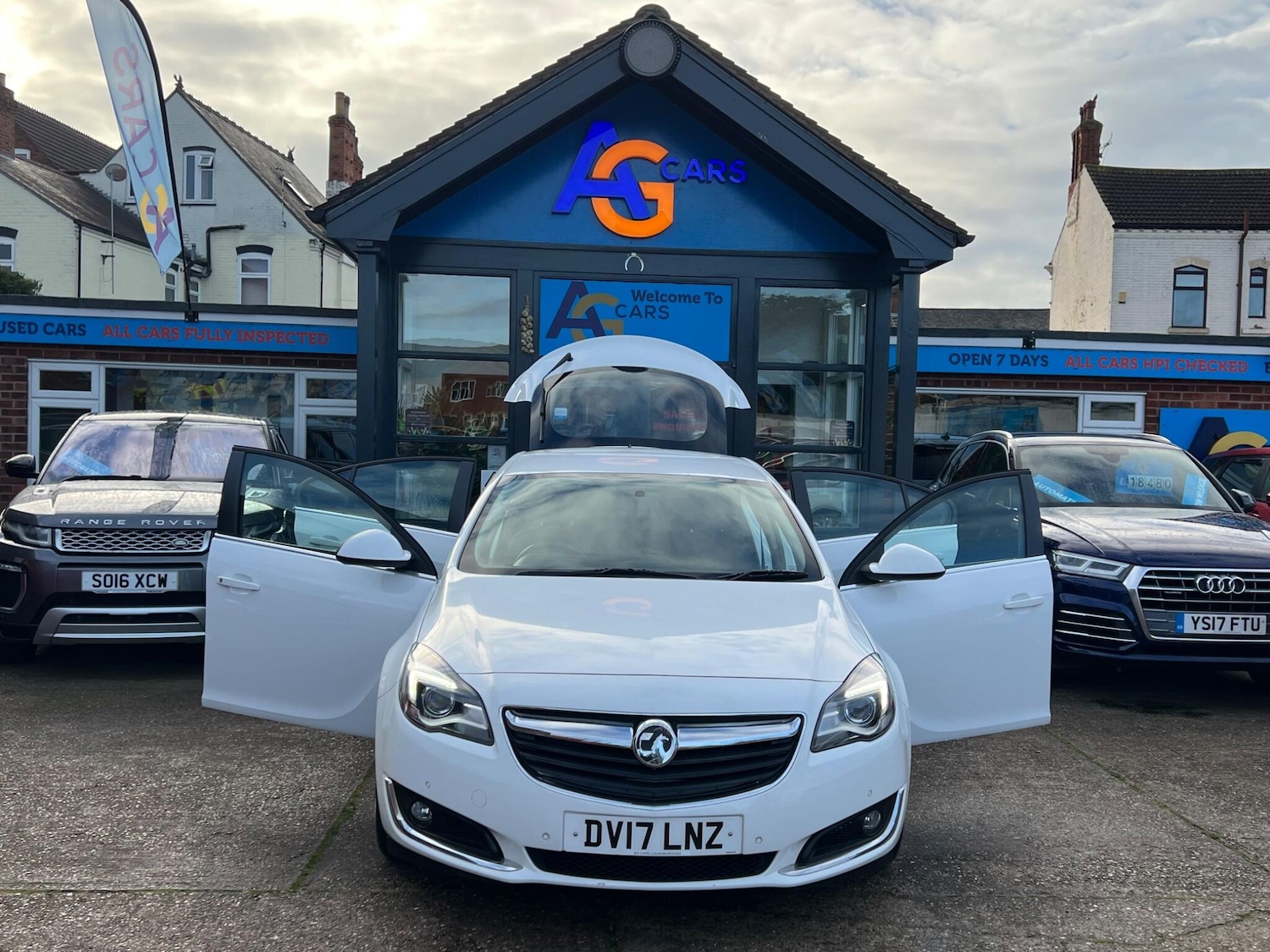 Used Vauxhall Insignia 2017 for sale - 77067318: Photo 60