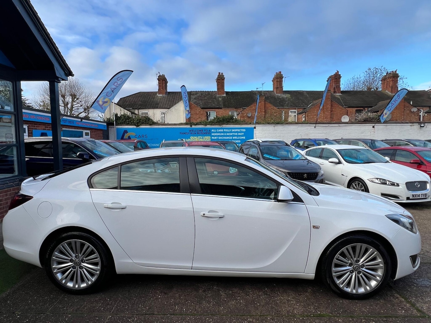 Used Vauxhall Insignia 2017 for sale - 77067318: Photo 8