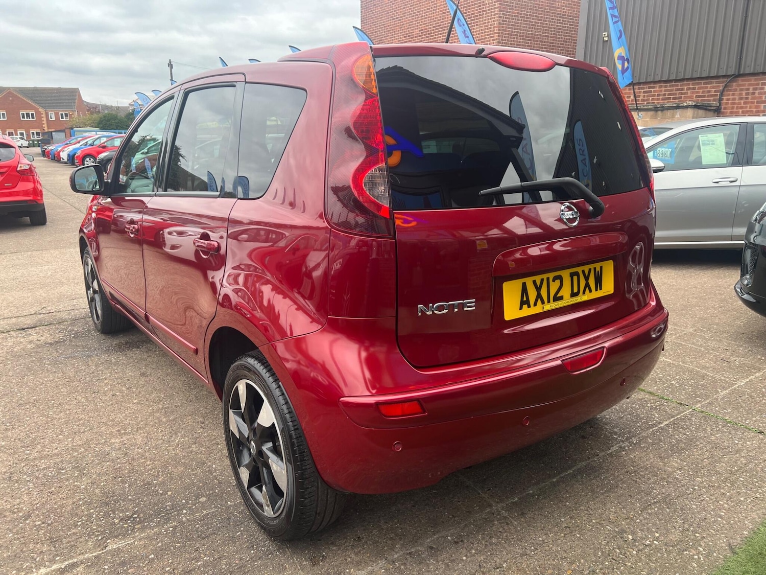 Used Nissan Note 2012 for sale - 76284447: Photo 11