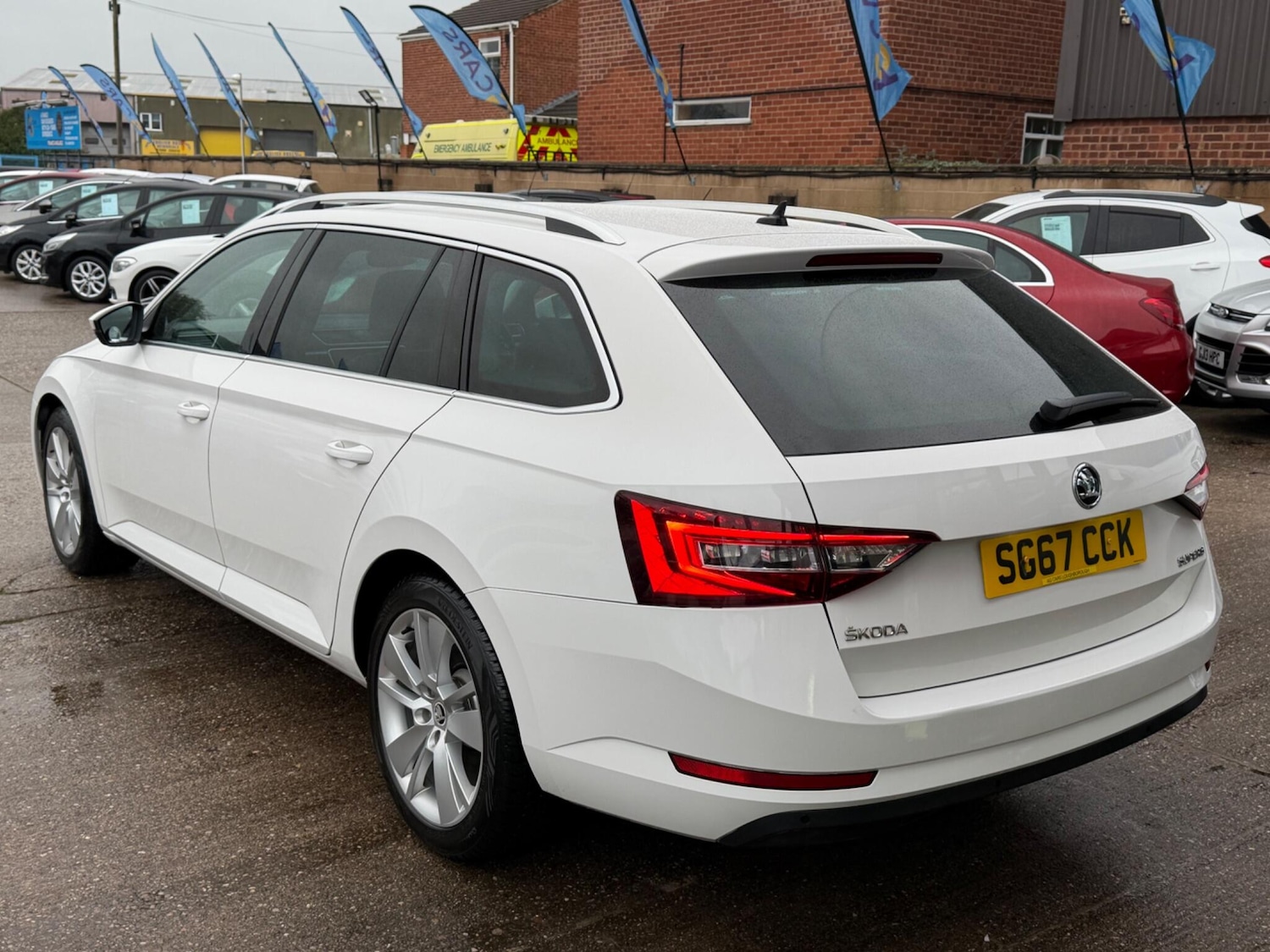 Used Skoda Superb 2017 for sale - 77120020: Photo 11