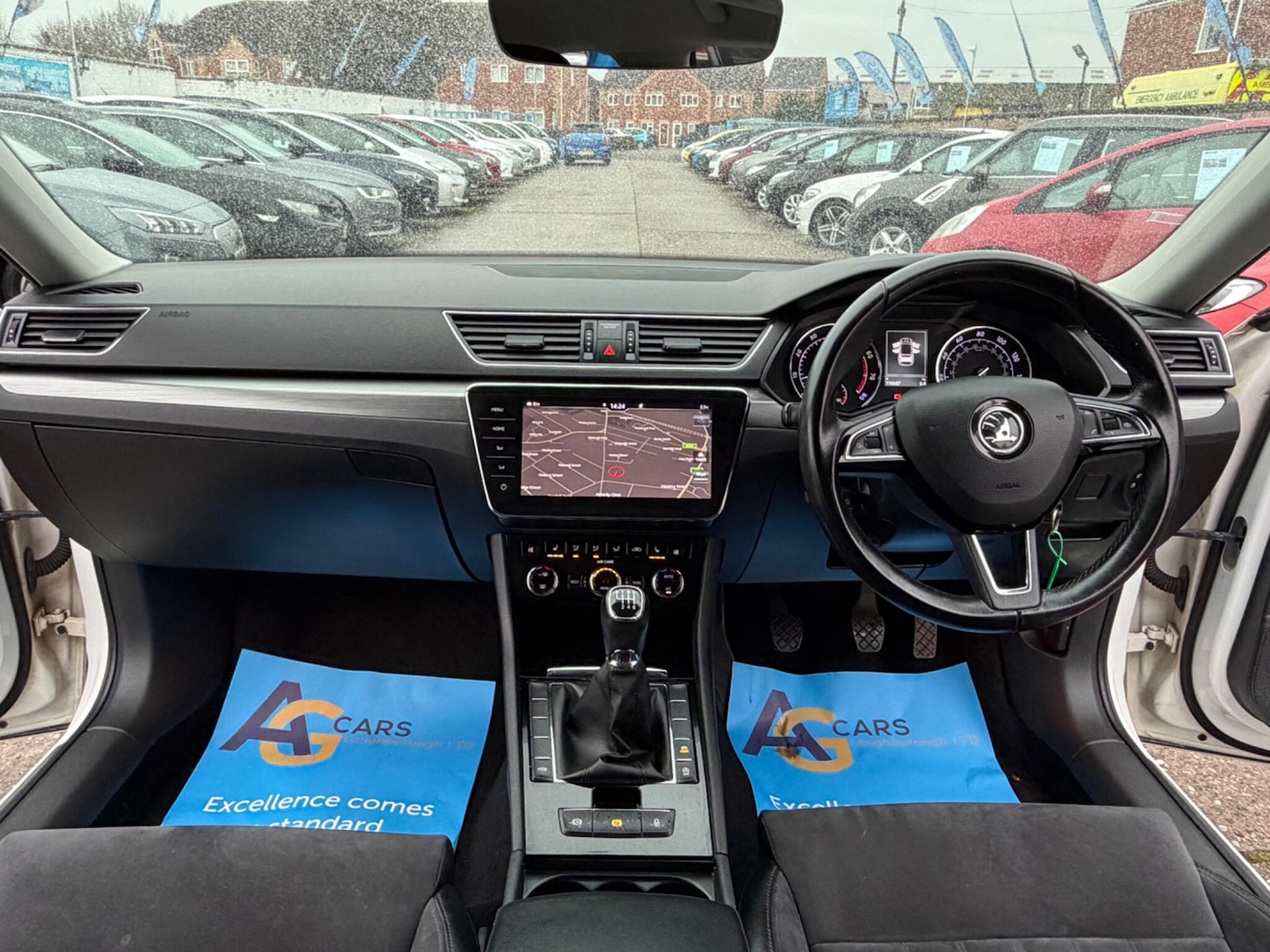 Used Skoda Superb 2017 for sale - 77120020: Photo 32