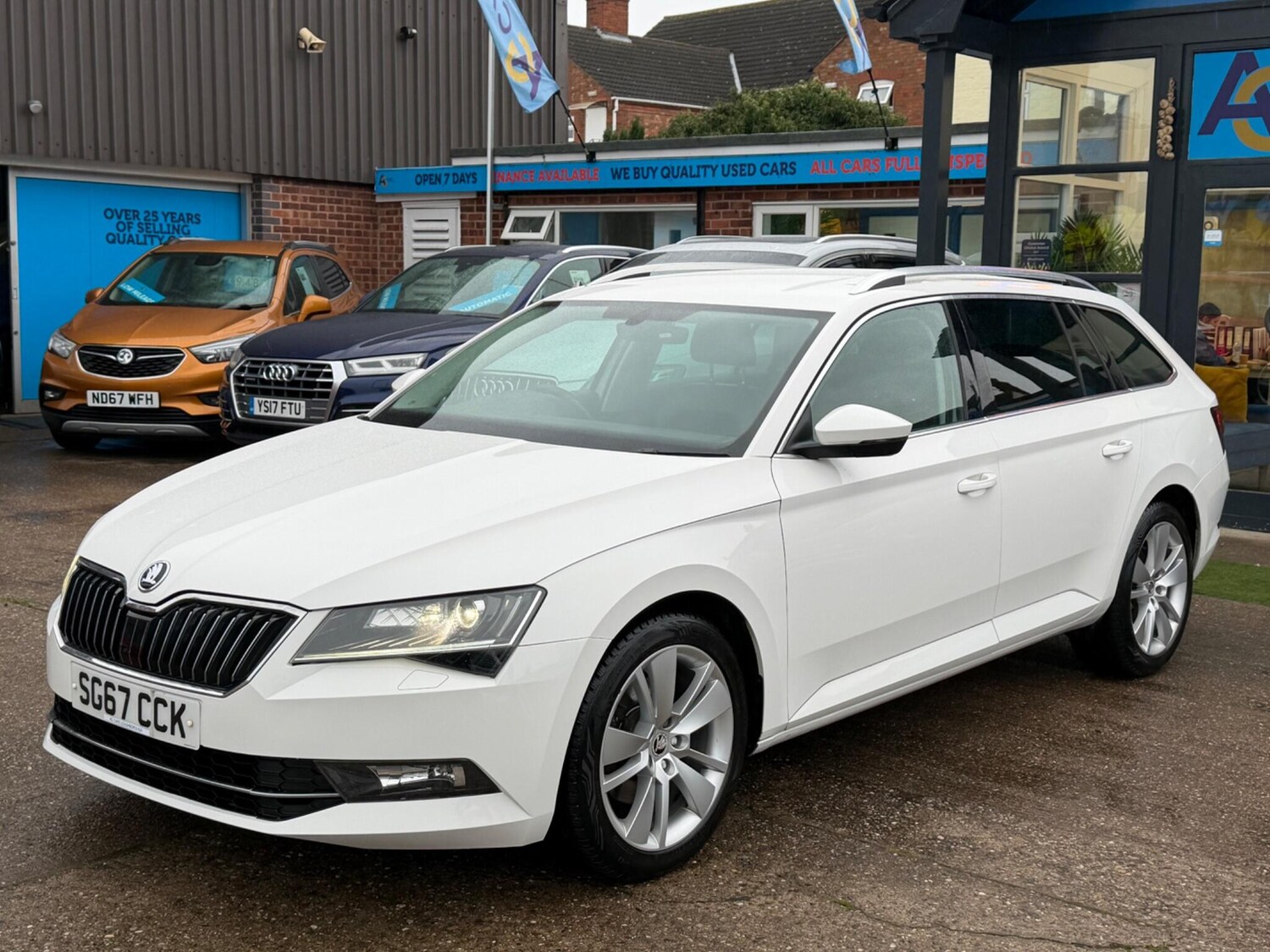 Used Skoda Superb 2017 for sale - 77120020: Photo 41