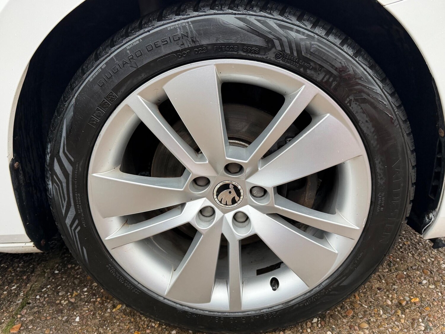 Used Skoda Superb 2017 for sale - 77120020: Photo 65