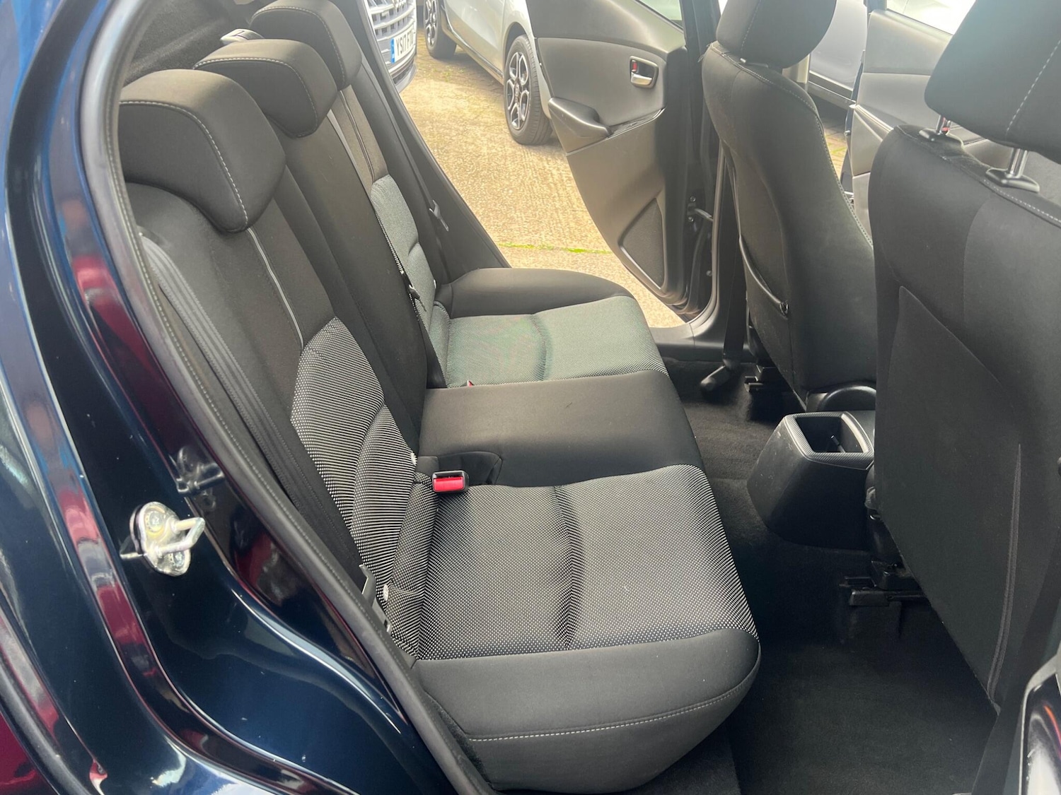 Used Mazda Mazda2 2019 for sale - 76997339: Photo 5