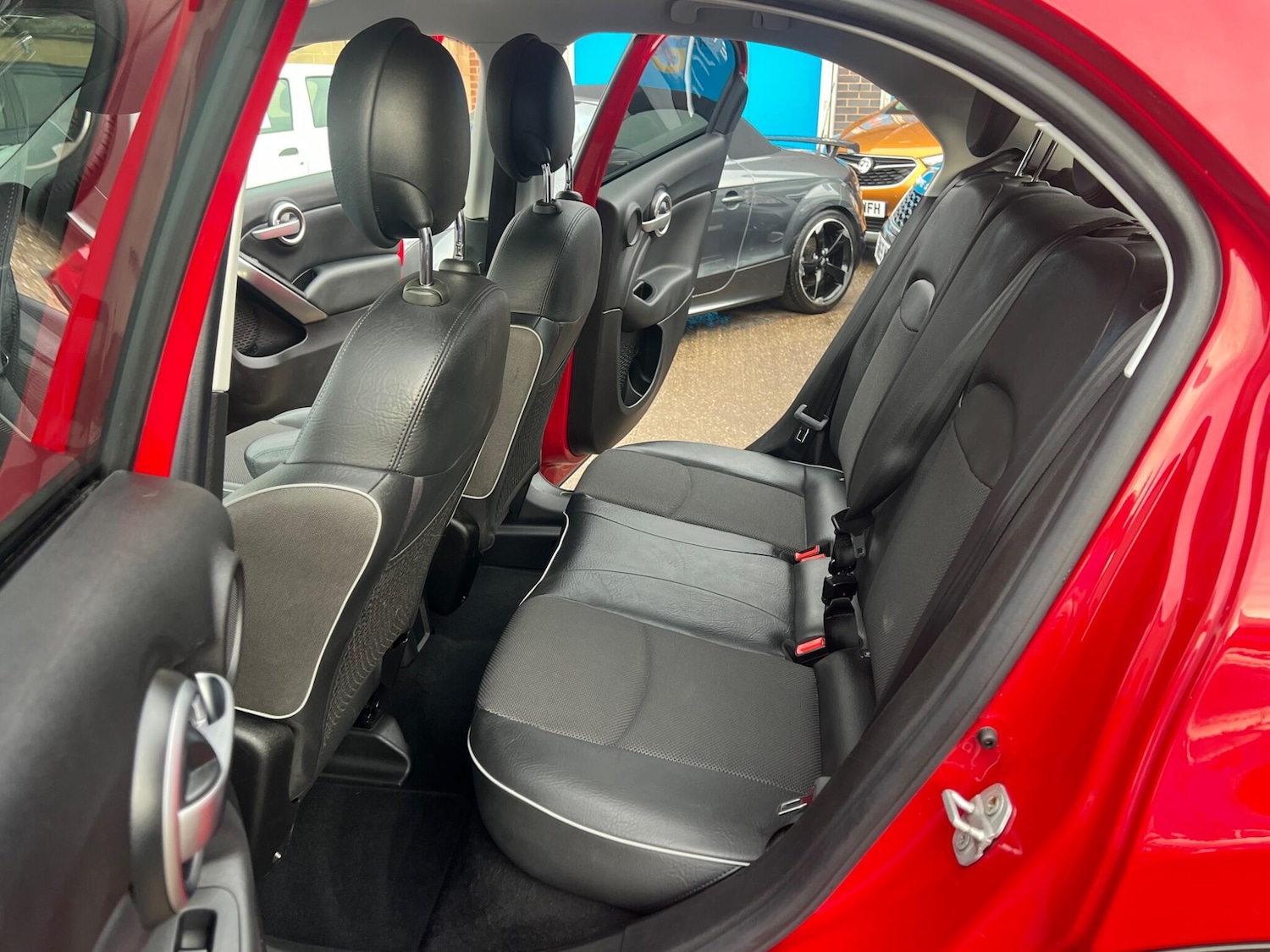 Used Fiat 500X 2016 for sale - 76388828: Photo 5