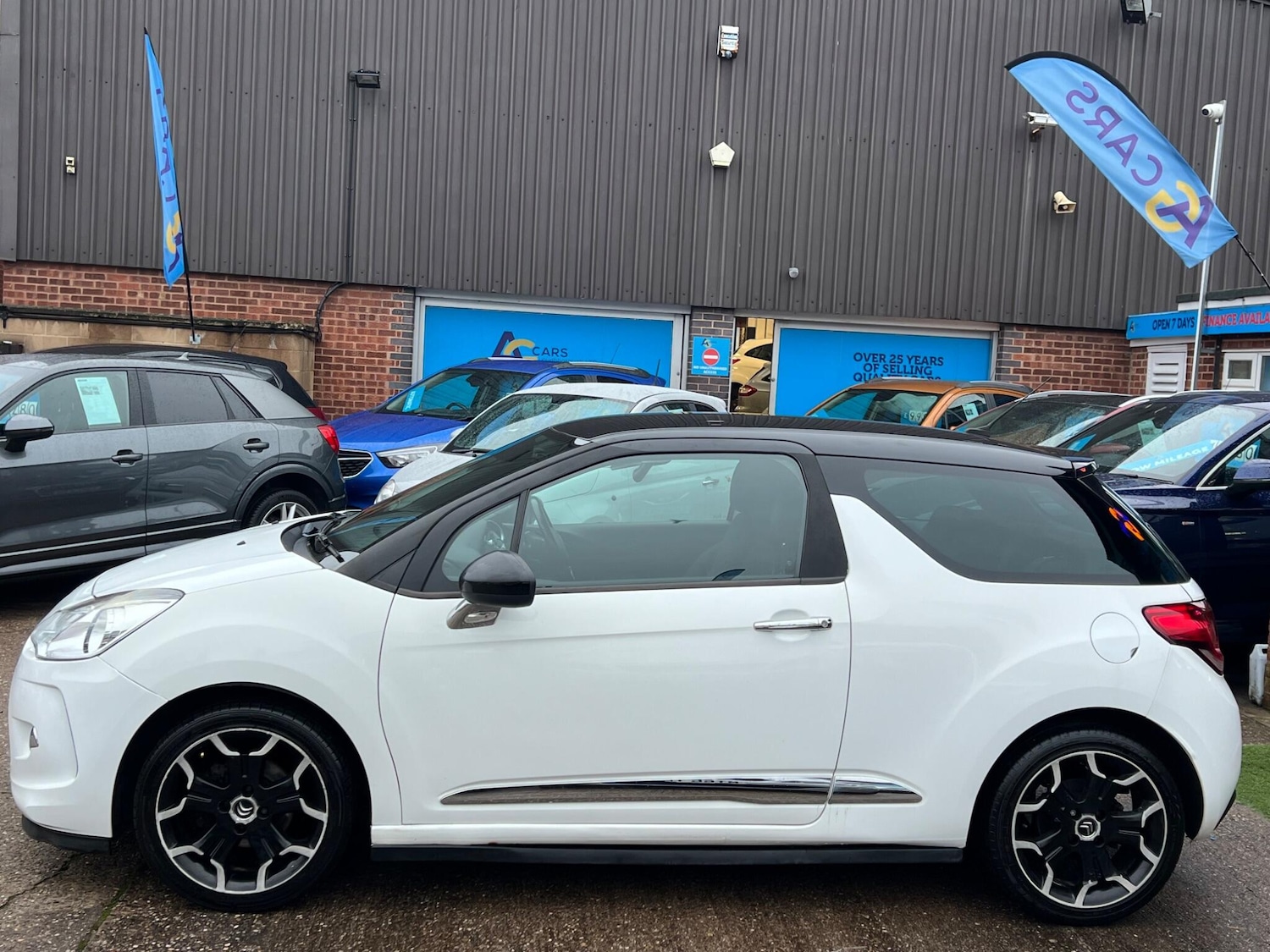 Used Citroen DS3 2012 for sale - 77074103: Photo 38