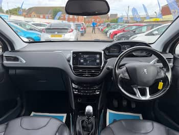 Used Peugeot 2008 2016 for sale - 79726985: Photo