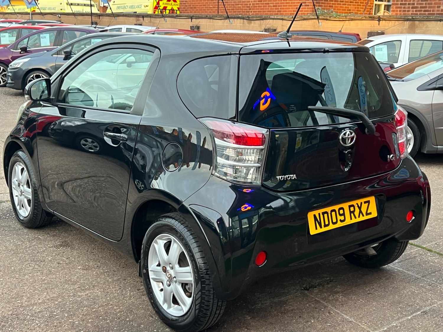 Used Toyota IQ 2009 for sale - 76485761: Photo 11