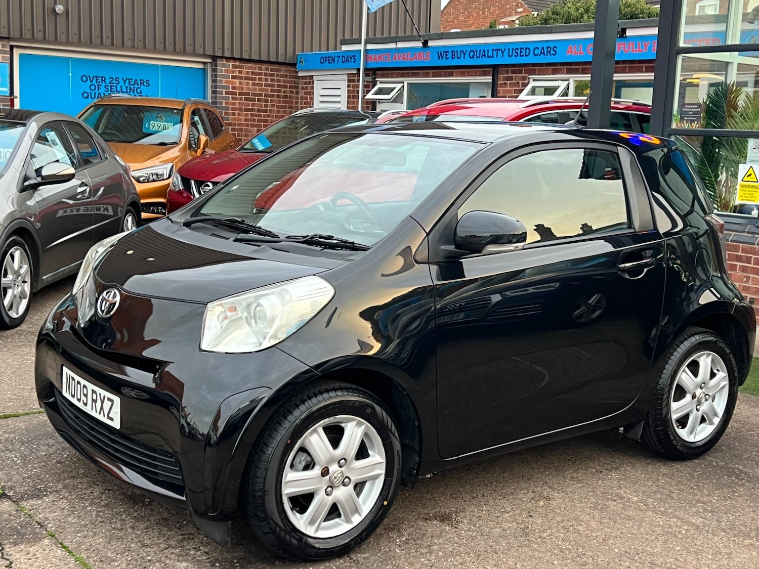 Used Toyota IQ 2009 for sale - 76485761: Photo 14