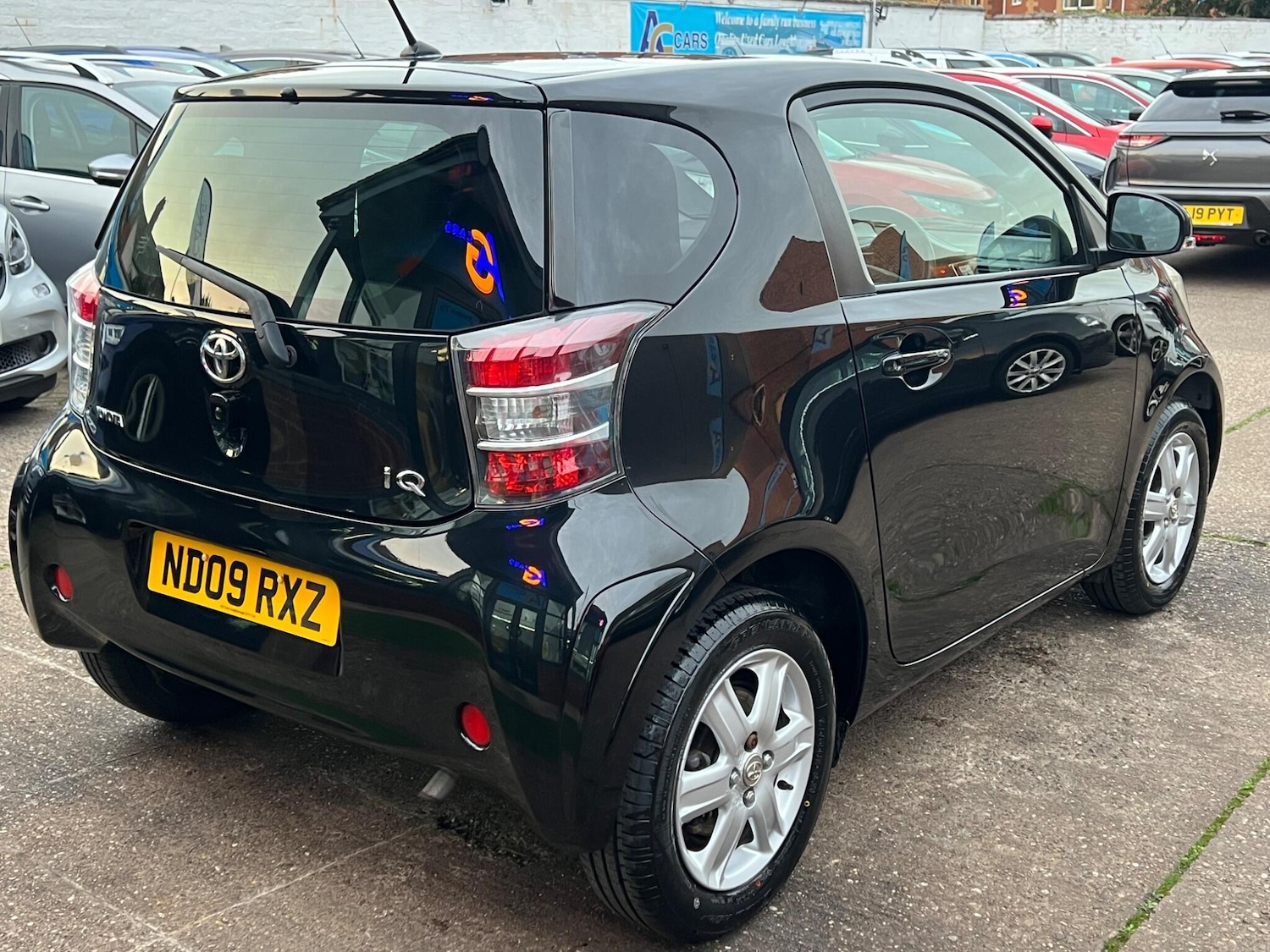 Used Toyota IQ 2009 for sale - 76485761: Photo 15