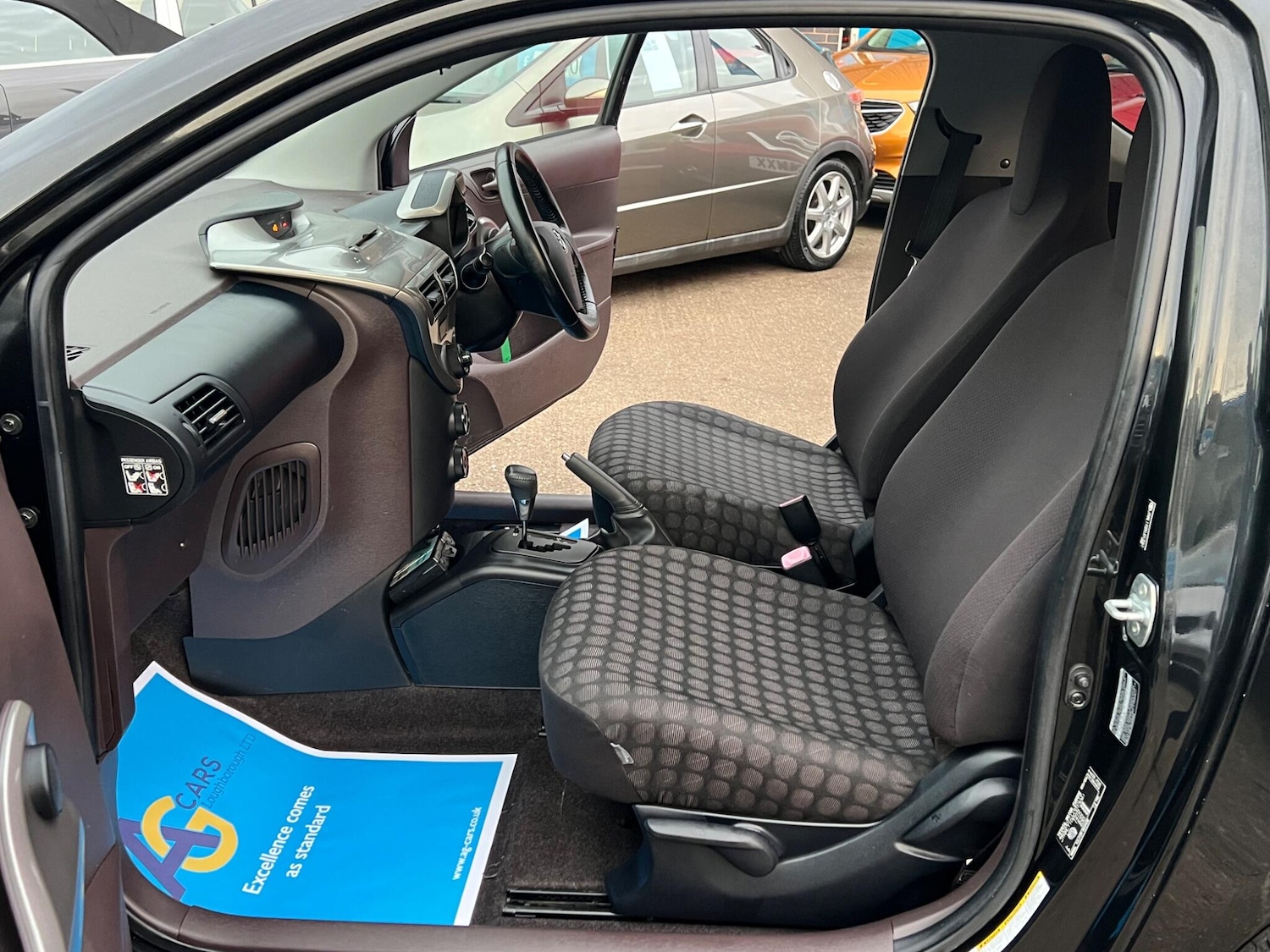 Used Toyota IQ 2009 for sale - 76485761: Photo 4