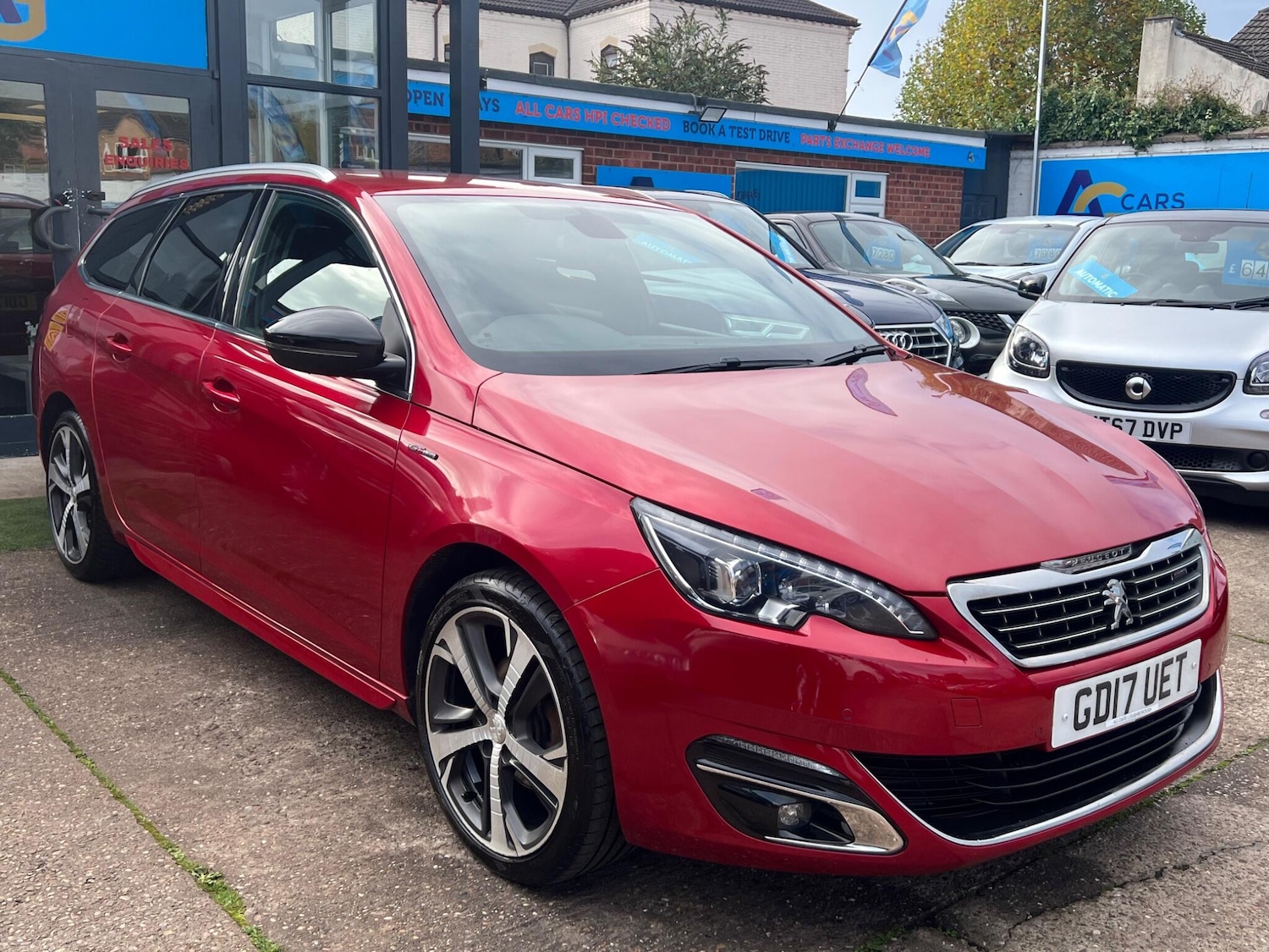Used Peugeot 308 2017 for sale - 76994494: Photo 10