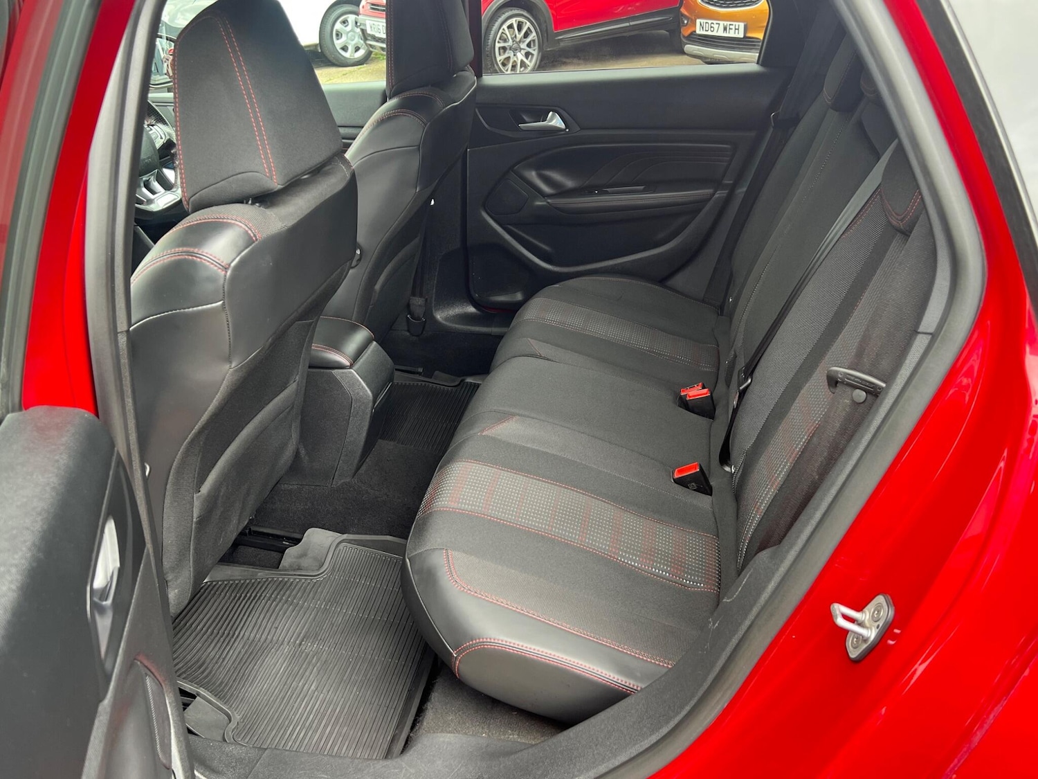 Used Peugeot 308 2017 for sale - 76994494: Photo 35