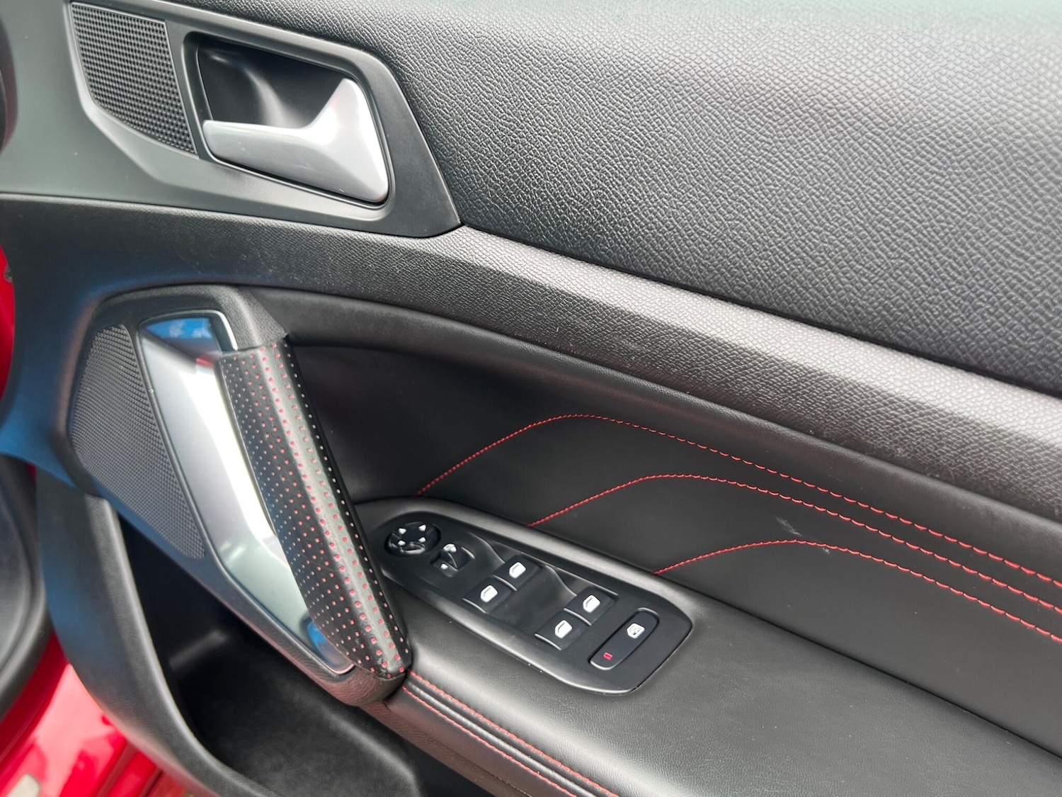 Used Peugeot 308 2017 for sale - 76994494: Photo 39