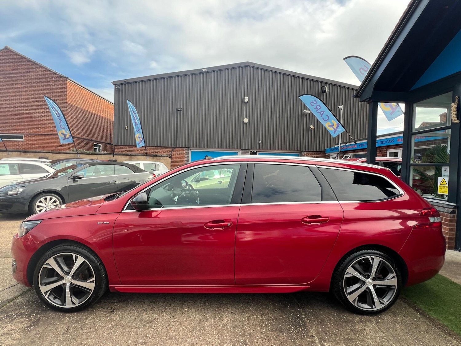 Used Peugeot 308 2017 for sale - 76994494: Photo 48