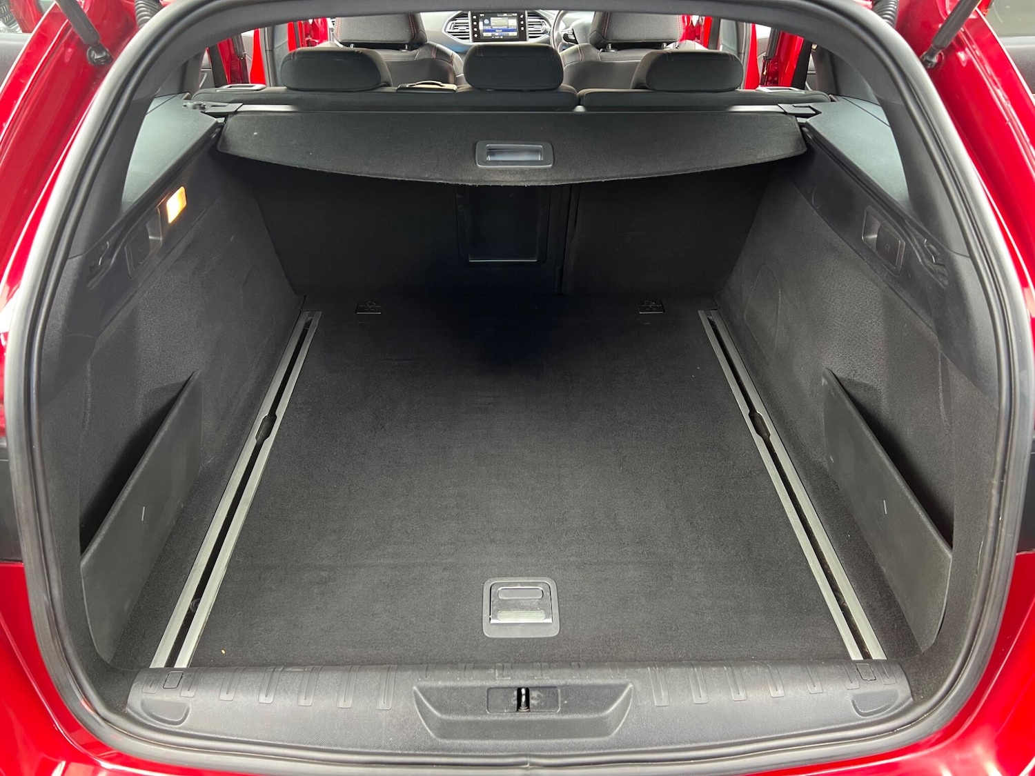 Used Peugeot 308 2017 for sale - 76994494: Photo 54